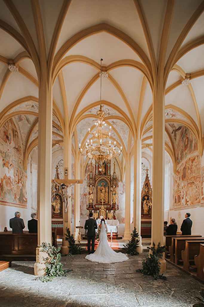 Cerkvena poroka v cerkvi svetega Lenarta v Krtini. Foto: Ana Gregorič Photography